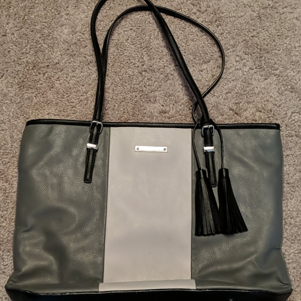 Nine west purse